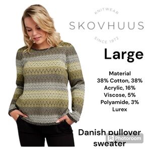 Danish brand Skovhuus sweater size large fair isle striped gold accents knit